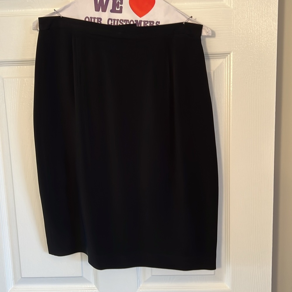 Black Ann Taylor Fully Lined Suit View 6